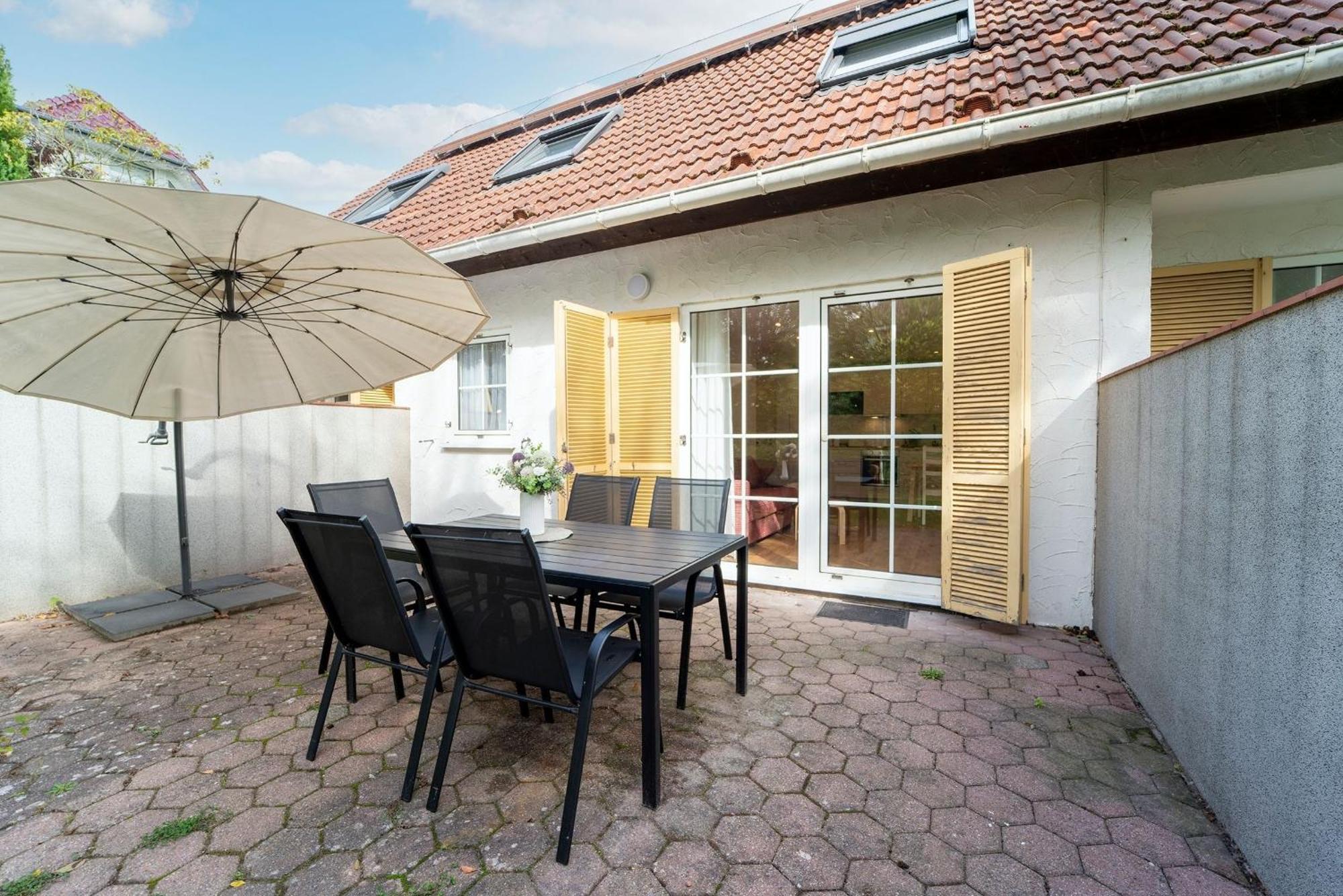 Reiher 1 Sued Grömitz Buitenkant foto